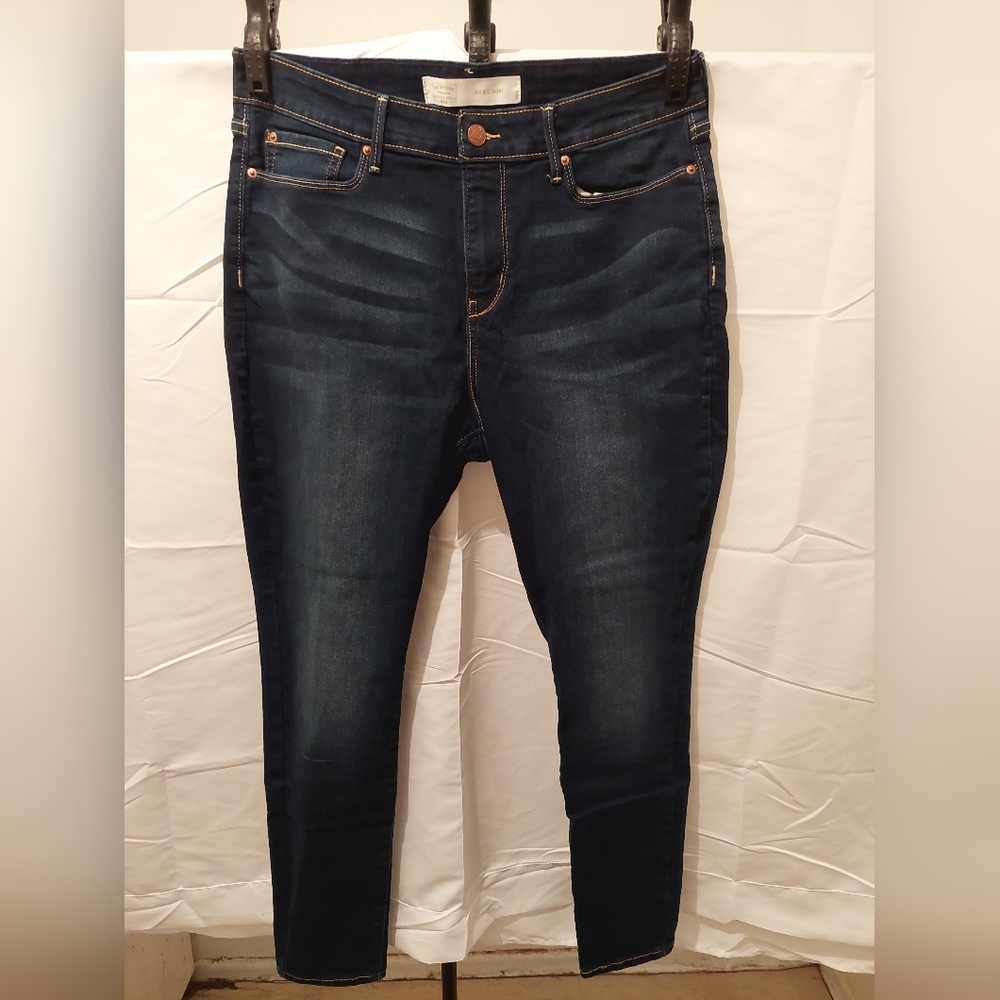 Signature by Levi Strauss & Co. Gold Women's Mid Rise Skinny Dark Blue Jeans